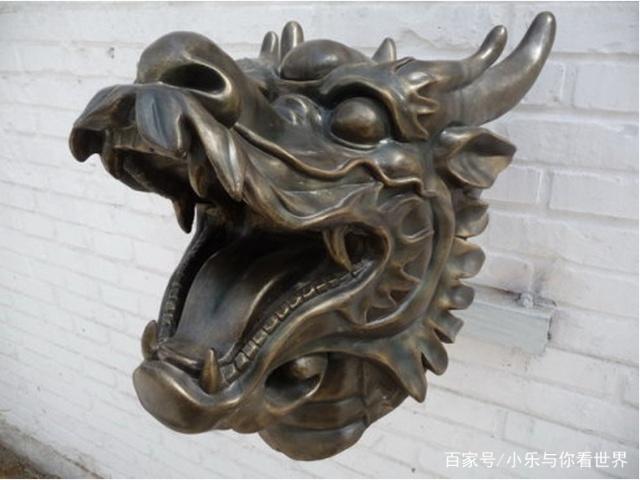 圓明園龍首現(xiàn)身法國(guó)，2400萬(wàn)被華人買下，真假難辨。