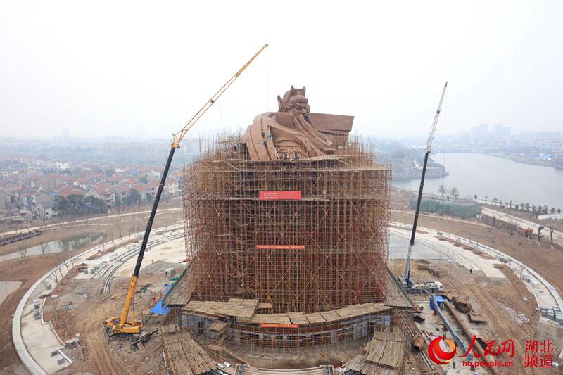 現(xiàn)全球最大關(guān)公青銅雕像，目測宇達施工（圖）